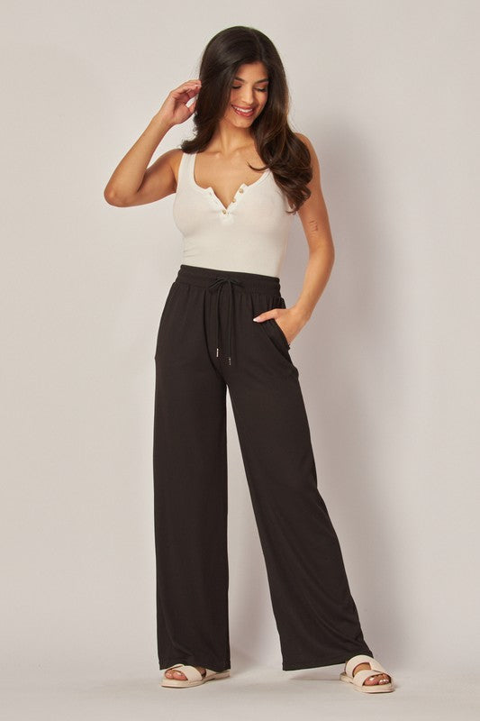 Stretchy Ribbed Drawstring Pant